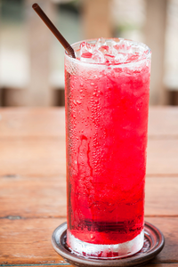 DRAGON FRUIT & MANGO LIMEADE